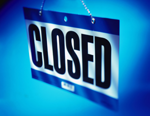 closed-sign-300x232
