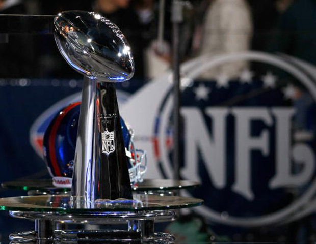 Super-Bowl-Trophy-620x480