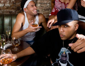 r-ALCOHOL-ADVERTISING-BLACK-YOUTH-large570