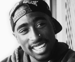 tupac shakur smiling