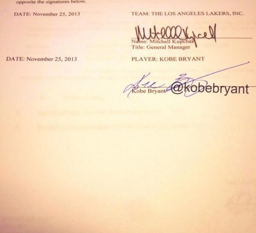 kobe-bryant-new-contract-photo
