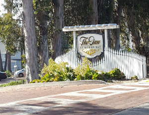 The entrance to The Inn at Morro Bay
