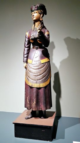 Nevada Museum of Art_woman