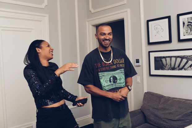Jesse Williams plays Blebrity with Tech Editor, Sequoia Blodgett (Image: Kadura Bellamy)
