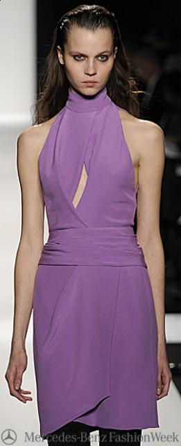 narcisoprintcoatpurpledress