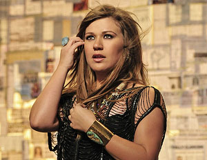 KellyClarkson.com