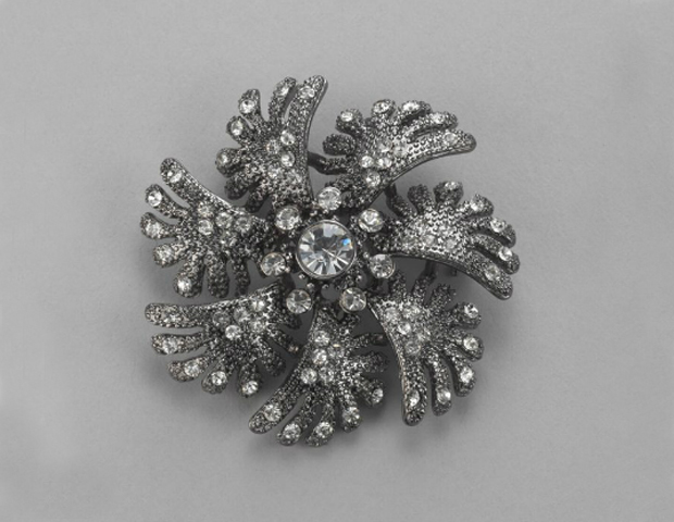 Brooch