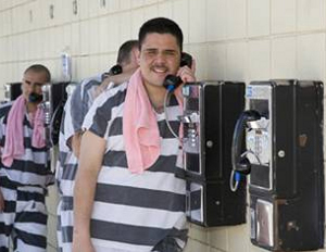 FCC Seeks to End High Prison Phone Rates, Open Industry to Competition