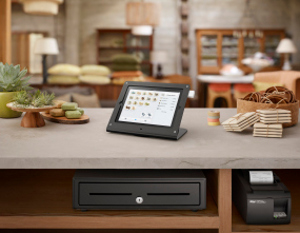Square introduces a â€œone-stop startup kitâ€