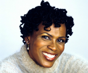 janet hubert smiling