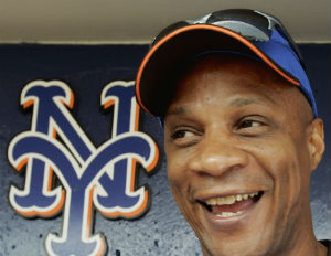 darryl strawberry smiling