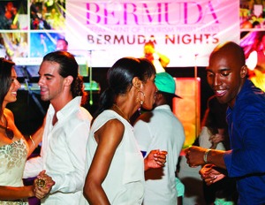 crowd dancing at bermuda party