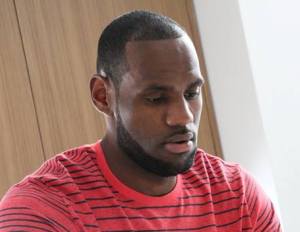 LeBron James' Starz show, Survivor's Remorse, Debuts Trailer