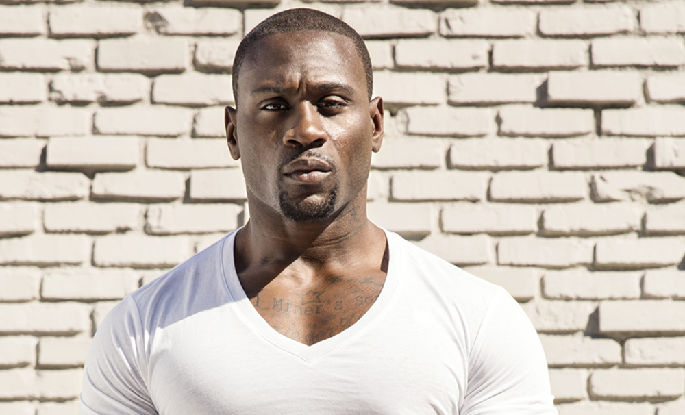 BE Modern Man - Thomas Q Jones 3