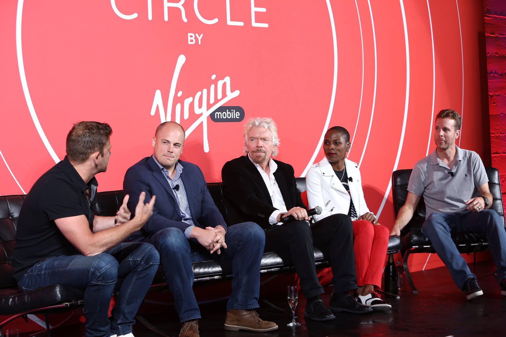 Chase Jarvis, Bo Ghirardelli, Sir Richard Branson, Luvvie Ajayi, Jamie Siminoff (Image: Facebook/Virgin Mobile USA)
