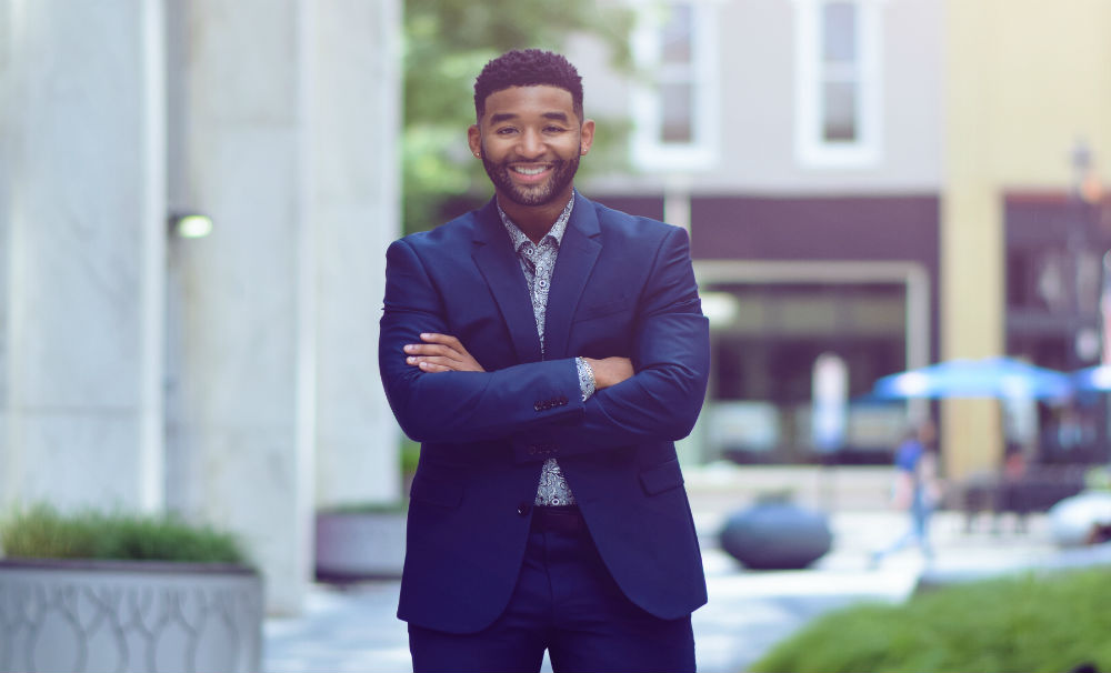 BE Modern Man Derek Ross