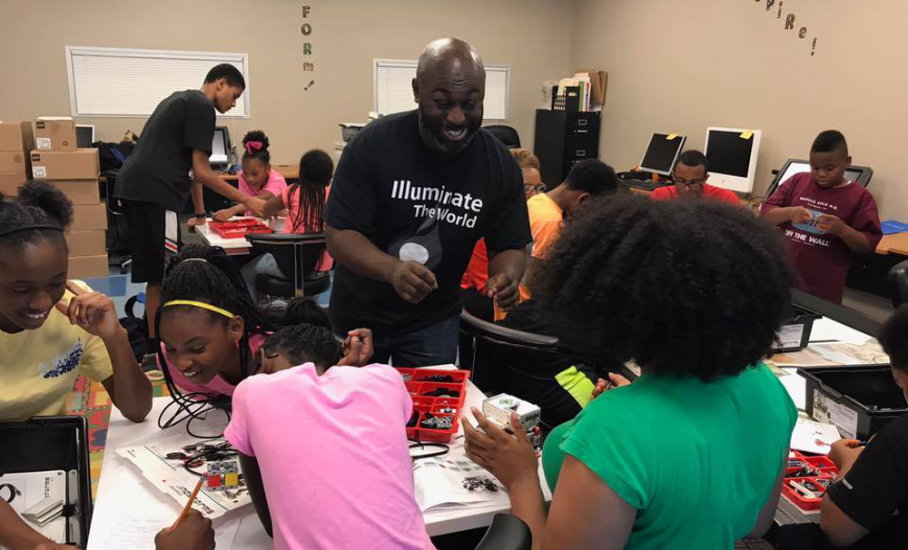 BE Modern Man Terrence Southern, Robotics & Artificial Intelligence Leader