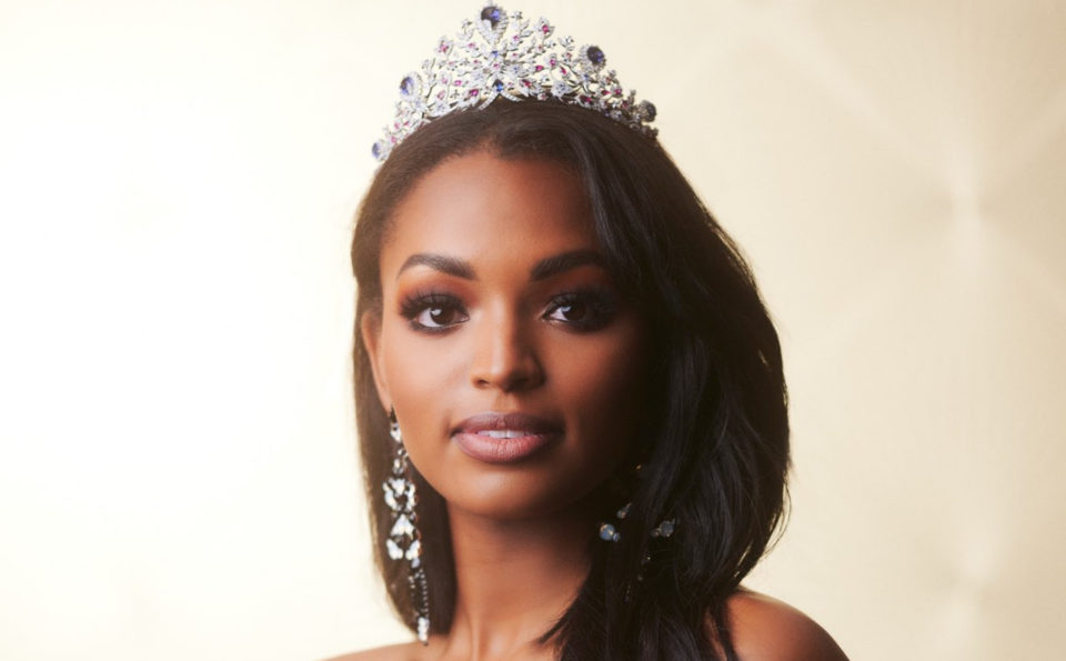 Miss USA Asya Branch