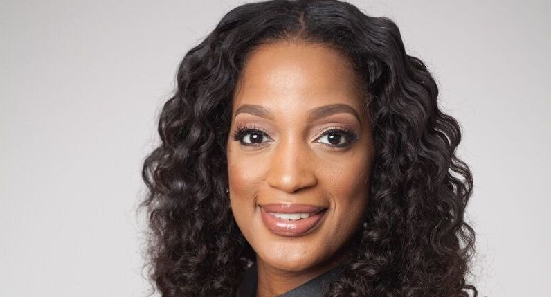 Alexis Kerr Hallmark Mahogany