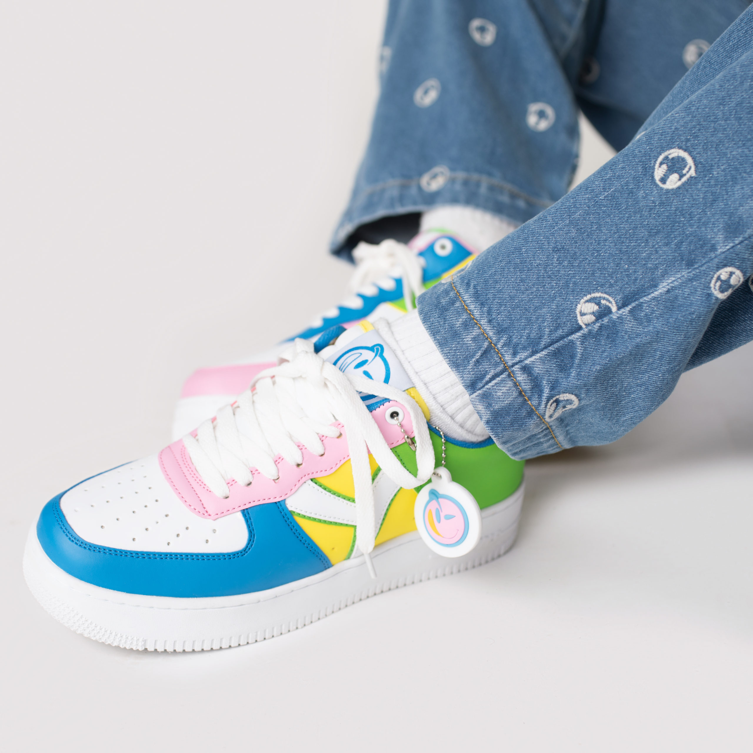 YUMS sneakers
