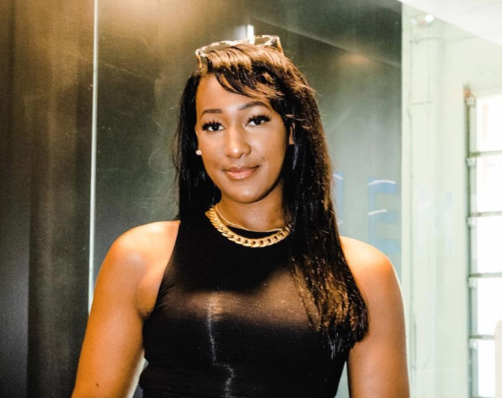 Ellie Diop "Ellie Talks Money"