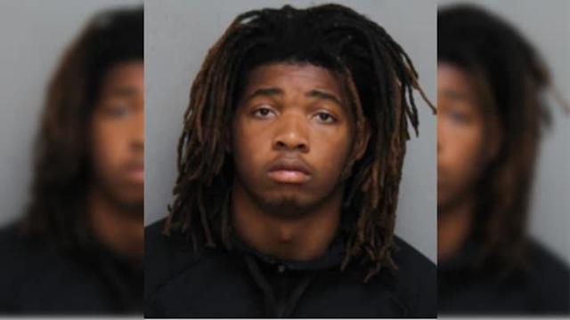 Angie,Tinder, Isimemen Etute, Virginia,