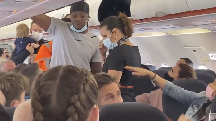 EasyJet, passengers, mutiny, London