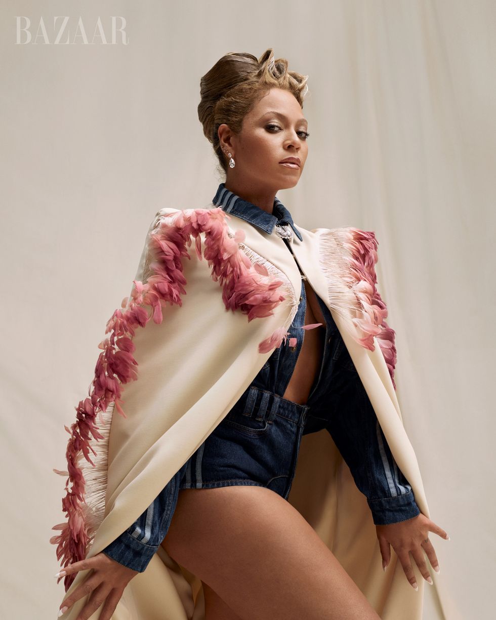 Beyonce (Photo by Campbell Addy Haaper's Bazzar)
