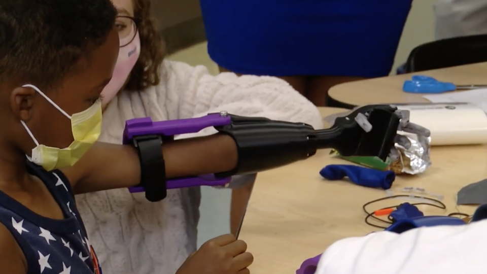 AT&T Hand in Hand program sponsored by WNY Stem Hub, Prosthetic Hand