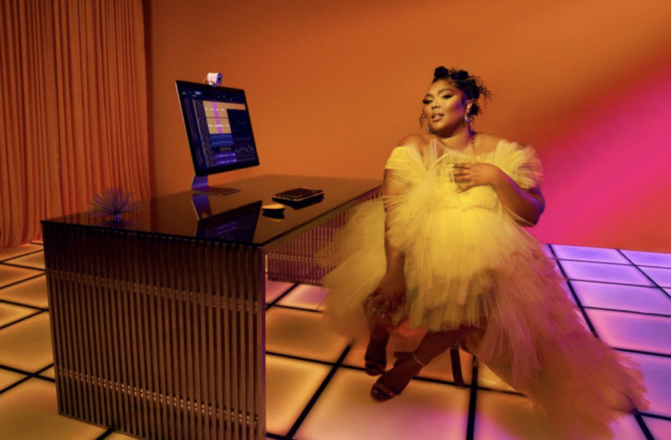 Lizzo, Logitech