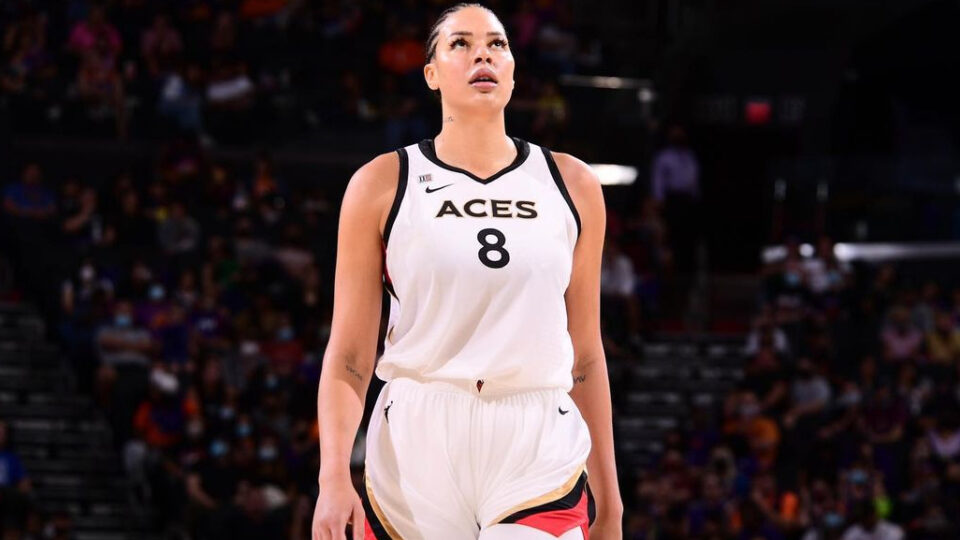 Liz Cambage