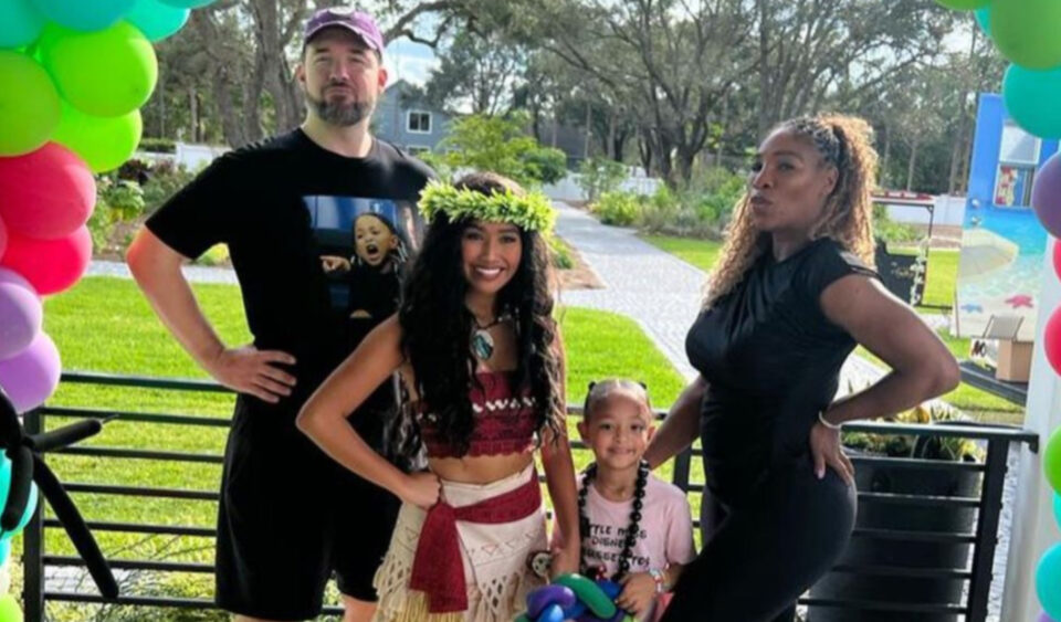 Serena Williams, Alexis Ohanian, and Olympia pose with woman dressed as Moana