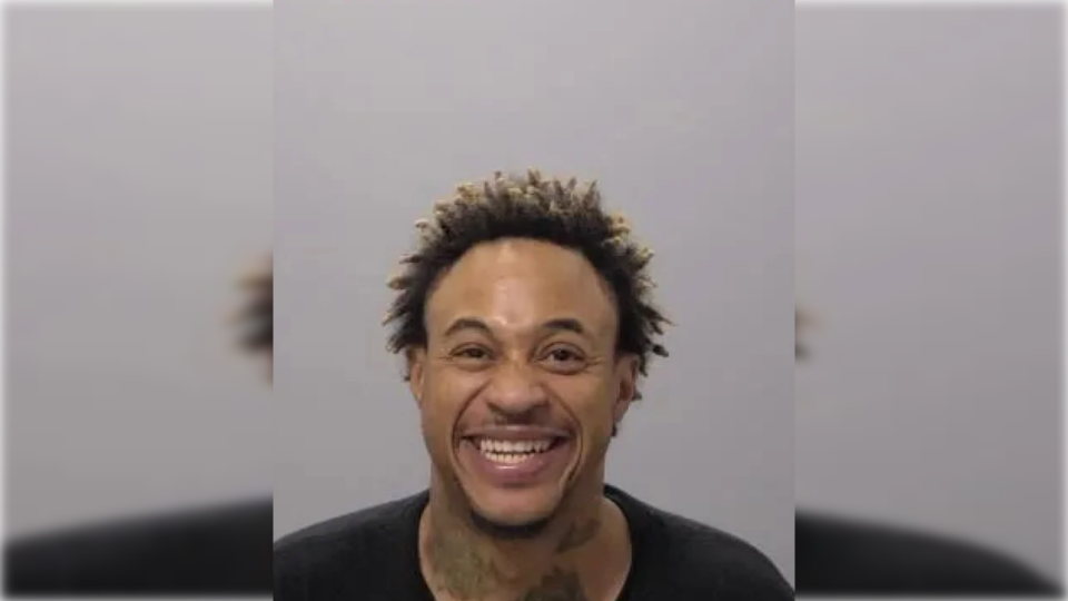 Orlando Brown mugshot