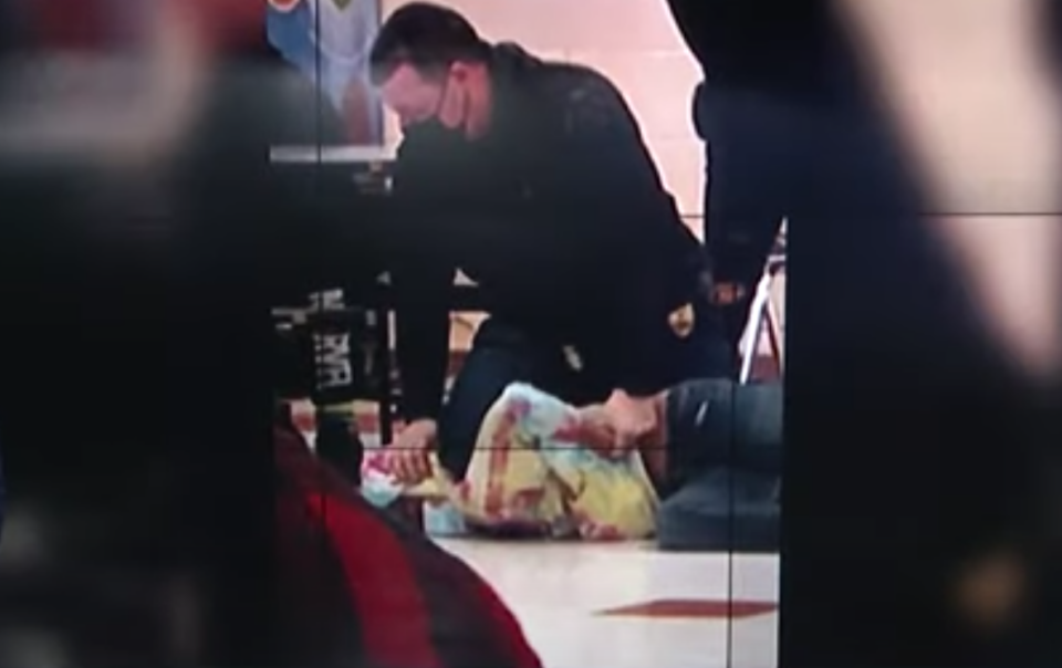 Kenosha officer's knee on 12-yeaar-old's neck