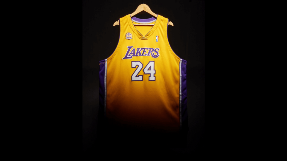 Kobe Bryant worn-jersey