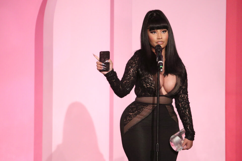 Nicki Minaj, jewelry, lawsuit, college nicki, carlisha hood