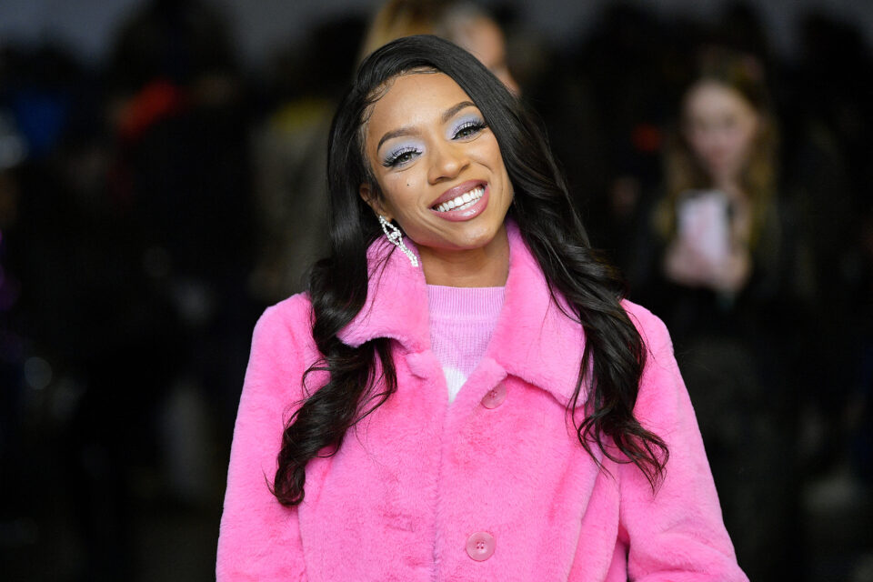 Lil mama, it’s Poppin, lip gloss, apporo, jewelry, makeup