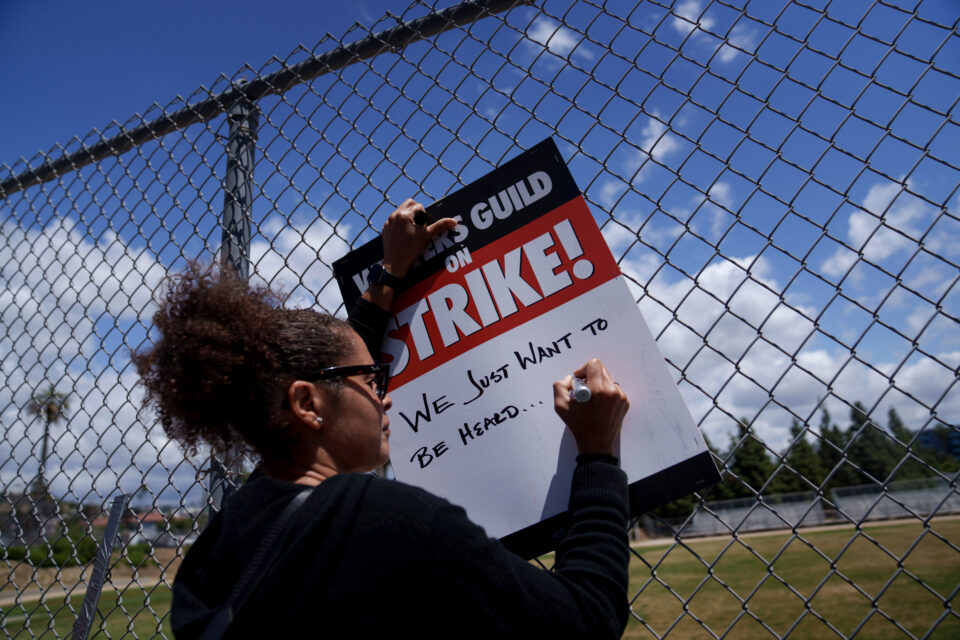 WGA, Strike