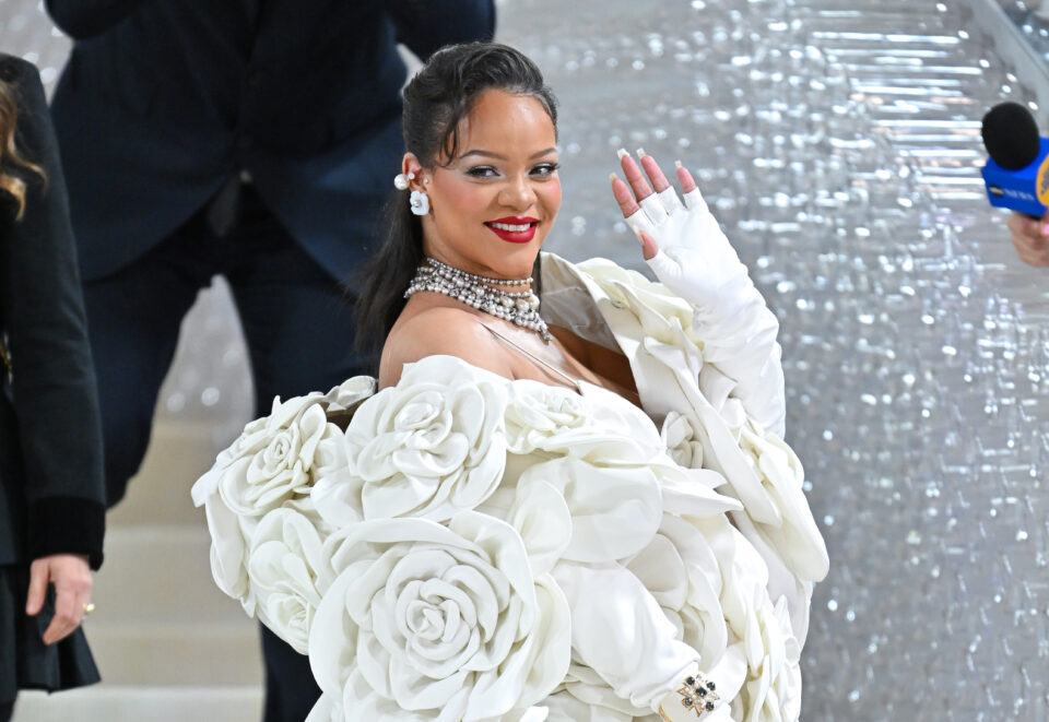 Forbes list, richest women, Rihanna, certified diamond, riaa, pregnancy