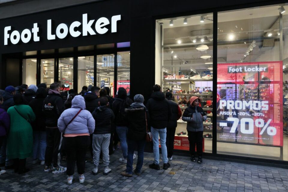 foot locker, yeezy