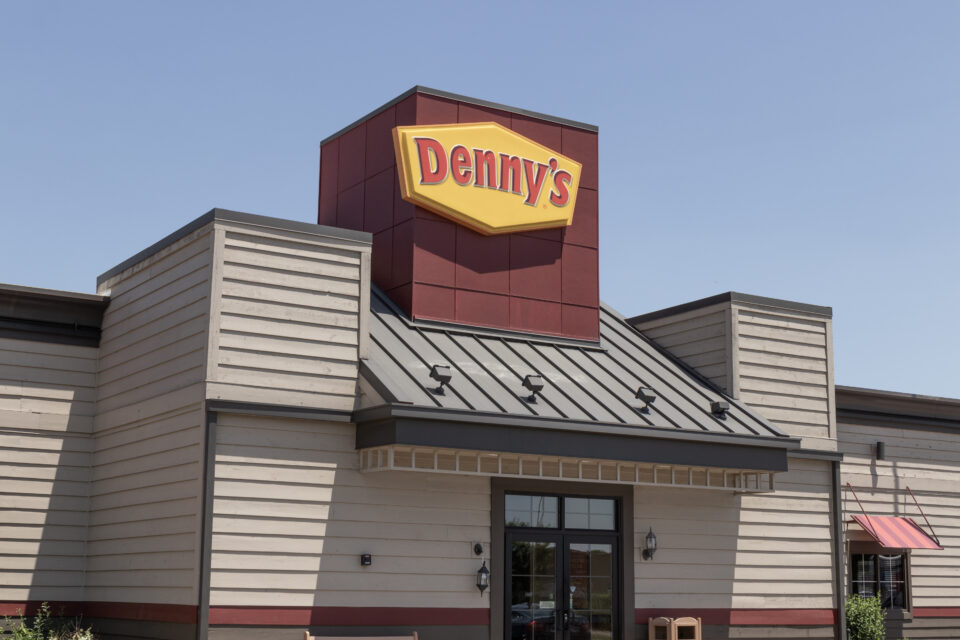 Denny's, Denny's